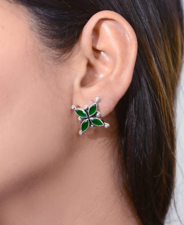 925 Sterling Silver Green Onyx Star Shape Stud Earrings - Image 4