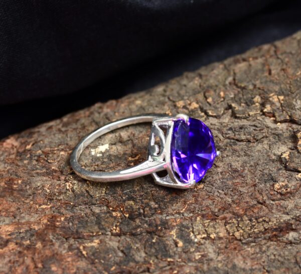 Natural Amethyst 925 Sterling Silver Heart Shape Ring